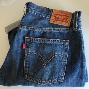 Levi’s 501s